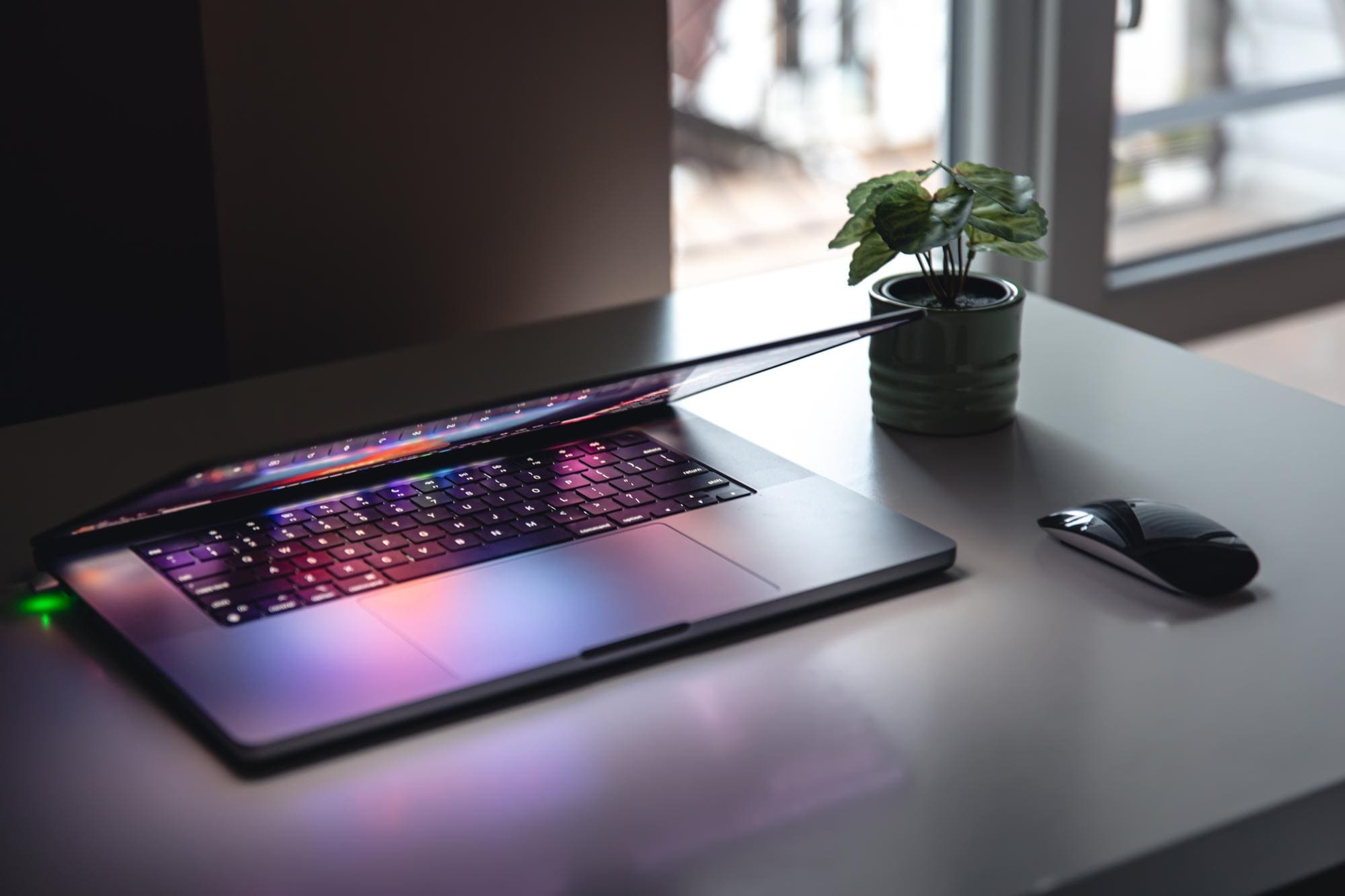 THE 13 BEST LAPTOPS FOR GRAPHIC DESIGN IN 2024